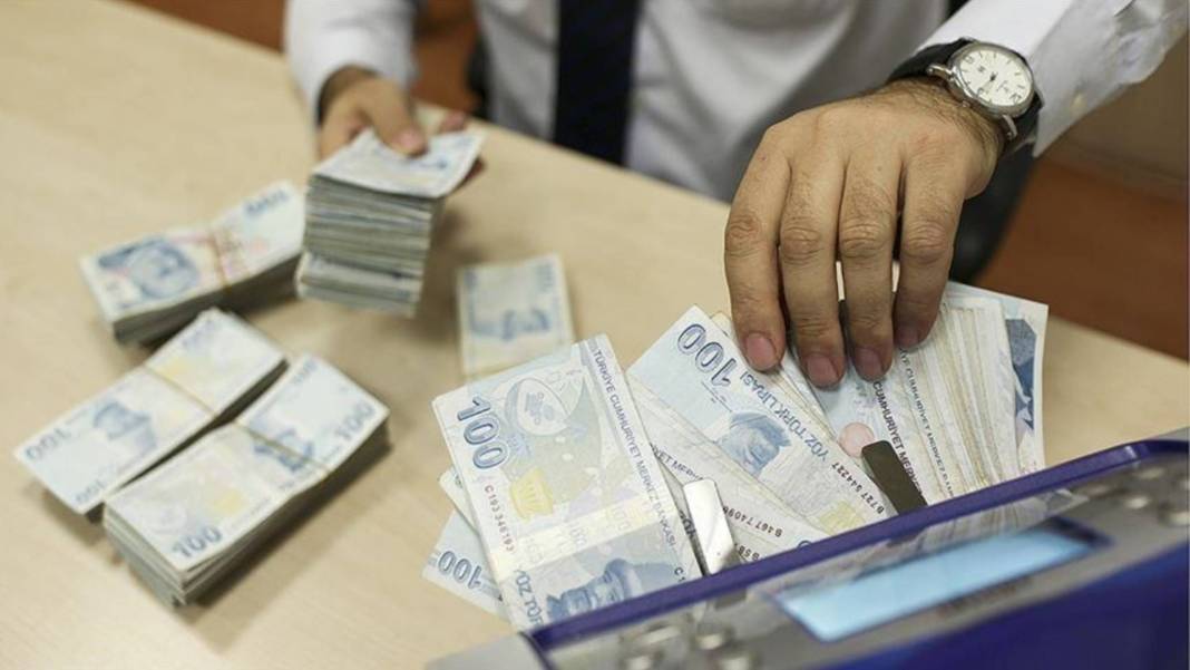 350 bin TL’si olanlar dikkat: 32 günde 13 bin TL veren bankalar açıklandı! 1
